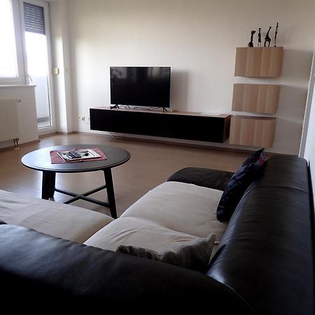 Marguerite Apartment - Parking Including 브라티슬라바 외부 사진