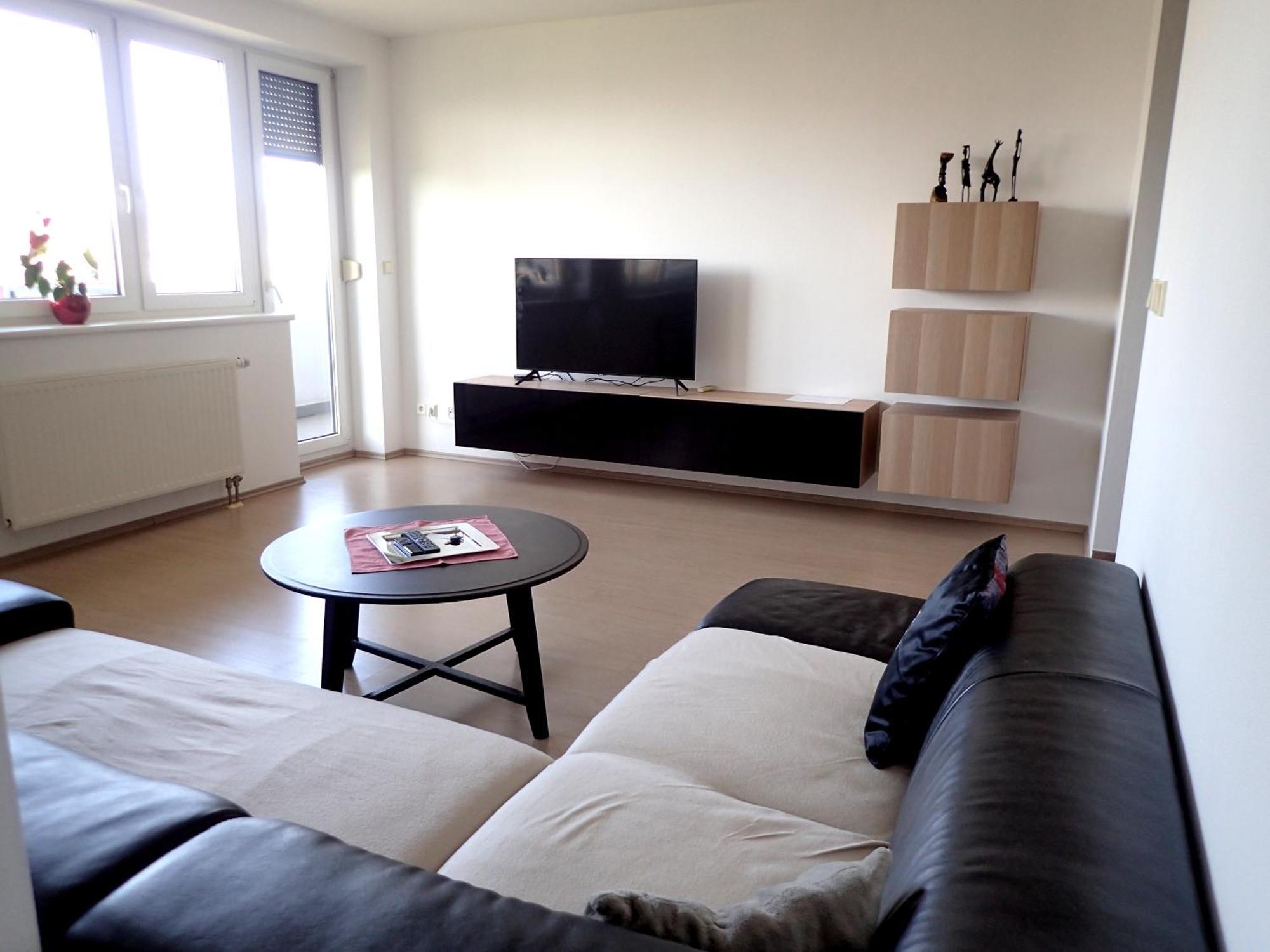 Marguerite Apartment - Parking Including 브라티슬라바 외부 사진